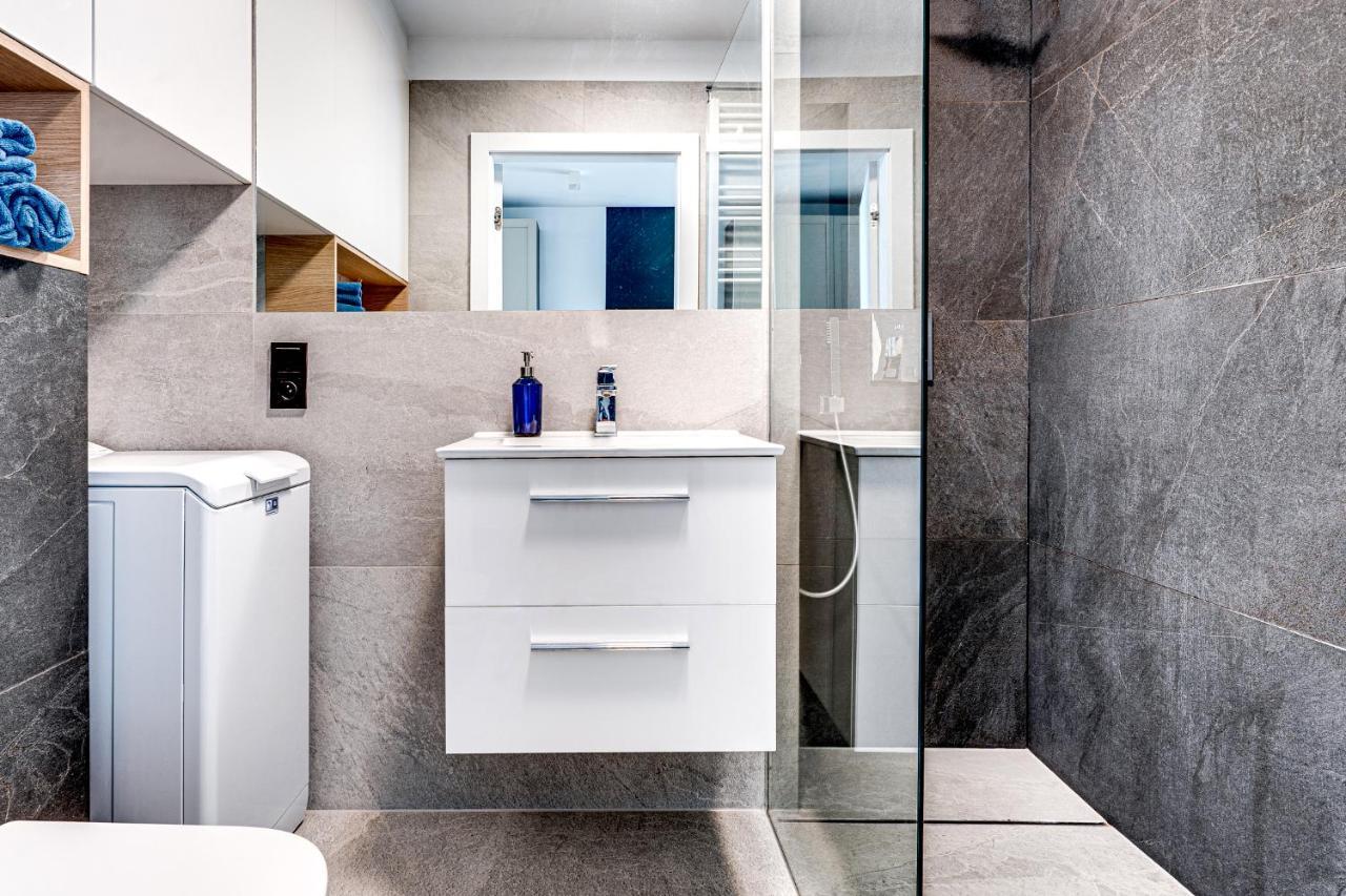 Apartament Piekny Widok, 15Min Od Rynku, Netflix, Garaz Free Wroclaw Dış mekan fotoğraf
